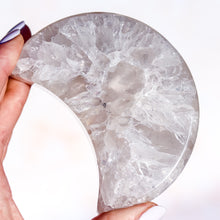 Load image into Gallery viewer, Druzy Agate Moon