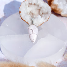 Load image into Gallery viewer, Pink Calcite Sterling Silver Necklace