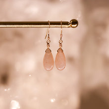Load image into Gallery viewer, Peach Moonstone 14ct Gold Fill Earrings