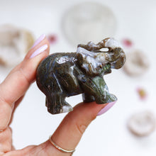 Load image into Gallery viewer, Moss Agate Elephant