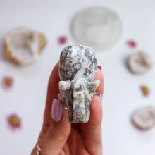 Load image into Gallery viewer, Agate Elephant