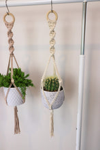Load image into Gallery viewer, Spiral Macrame Plant Hanger