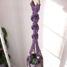 Load image into Gallery viewer, Small Pot Macrame Plant Hanger