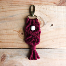 Load image into Gallery viewer, Macrame Key Ring with Bronze Clasp