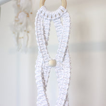 Load image into Gallery viewer, Criss Cross Macrame Plant Hanger