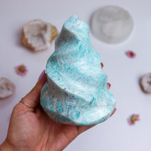 Load image into Gallery viewer, Large Amazonite Flame