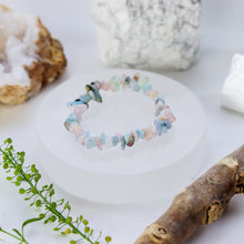 Load image into Gallery viewer, Morganite Crystal Chip Bracelet