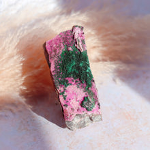 Load image into Gallery viewer, Cobalto Calcite & Malachite Freeform