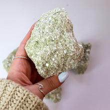 Load image into Gallery viewer, Golden Mica