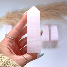 Load image into Gallery viewer, Mangano Calcite Obelisk