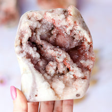 Load image into Gallery viewer, High Grade Pink Amethyst Freeform