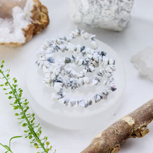 Load image into Gallery viewer, White Howlite Crystal Chip Bracelet