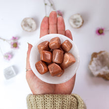 Load image into Gallery viewer, Peach Moonstone Tumble Stone