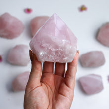 Load image into Gallery viewer, Rose Quartz Cut Base Point