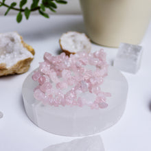 Load image into Gallery viewer, Rose Quartz Crystal Chip Bracelet