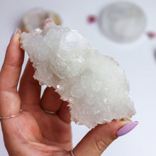 Load image into Gallery viewer, Unique Stilbite x Chalcedony Piece