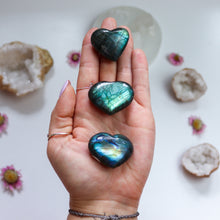 Load image into Gallery viewer, Labradorite Heart