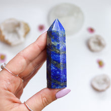 Load image into Gallery viewer, Lapis Lazuli Point