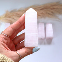 Load image into Gallery viewer, Mangano Calcite Obelisk