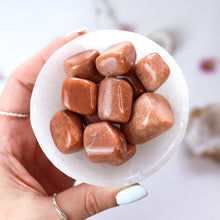 Load image into Gallery viewer, Peach Moonstone Tumble Stone