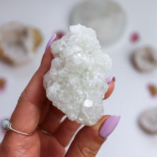 Load image into Gallery viewer, Apophyllite Piece