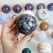 Load image into Gallery viewer, Sunstone iolite Sphere