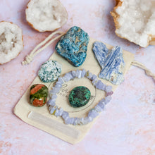 Load image into Gallery viewer, Crystal Gift Bag