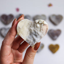 Load image into Gallery viewer, Chalcedony Druzy Heart