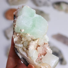 Load image into Gallery viewer, Pink Heulandite x Green Apophyllite Specimen