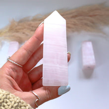 Load image into Gallery viewer, Mangano Calcite Obelisk