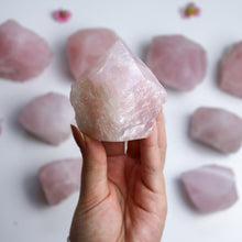 Load image into Gallery viewer, Rose Quartz Cut Base Point
