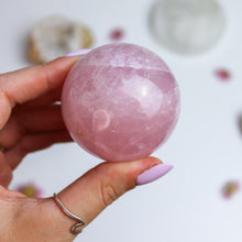 Load image into Gallery viewer, Rose Quartz Sphere
