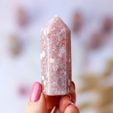 Load image into Gallery viewer, Pink Amethyst Point