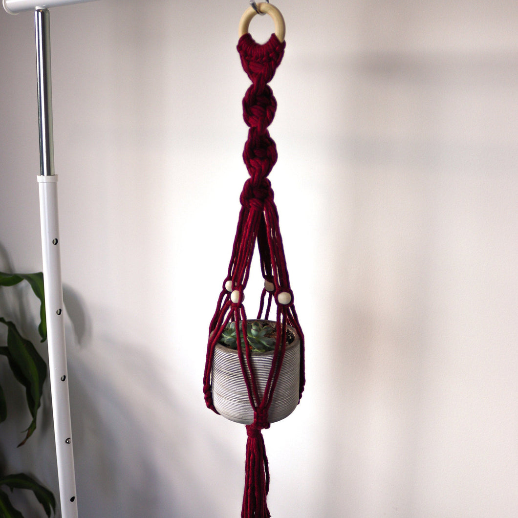 Small Pot Macrame Plant Hanger