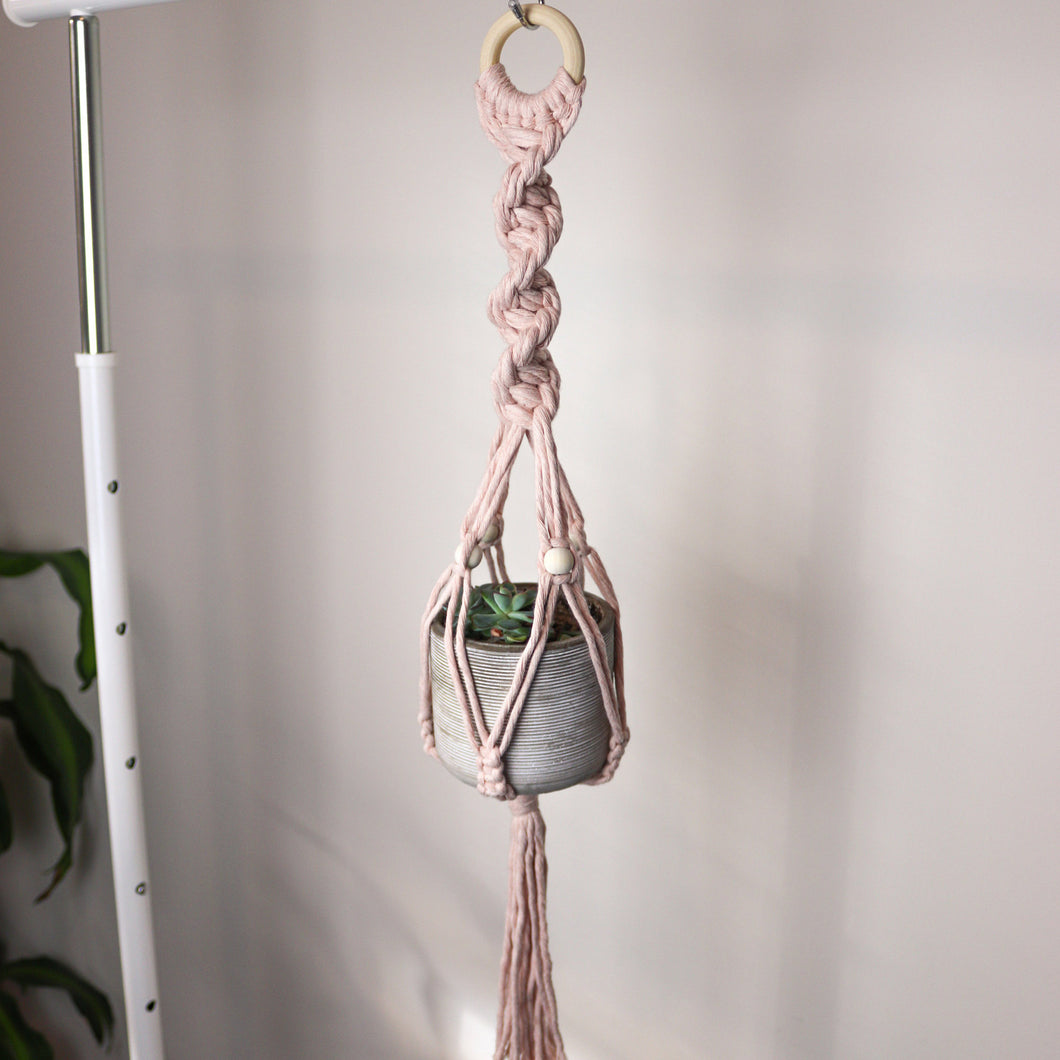 Small Pot Macrame Plant Hanger