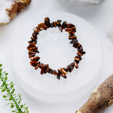 Load image into Gallery viewer, Tigers Eye Crystal Chip Bracelet
