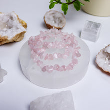 Load image into Gallery viewer, Rose Quartz Crystal Chip Bracelet
