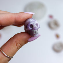 Load image into Gallery viewer, Mini Amethyst Skull
