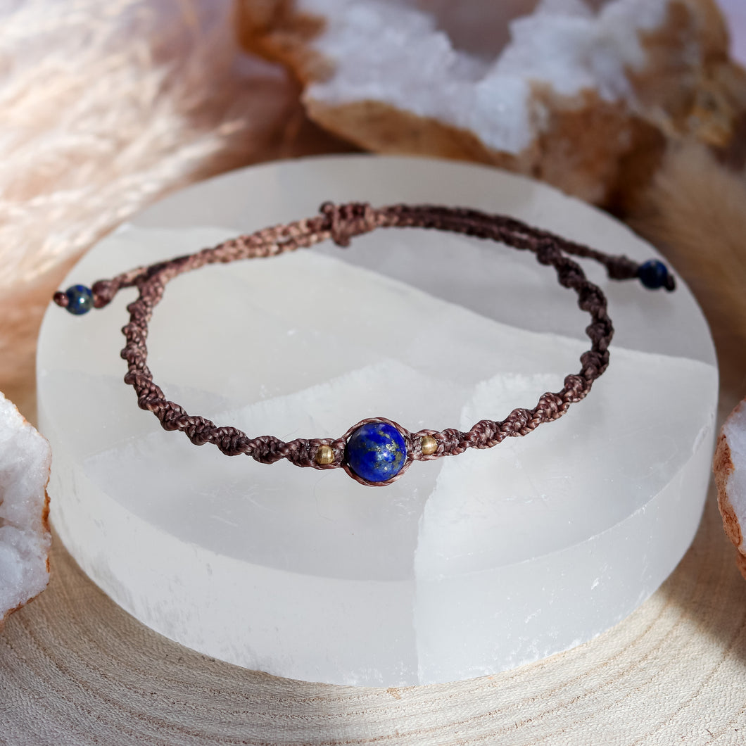 Lapis Lazuli Macramé Bracelet